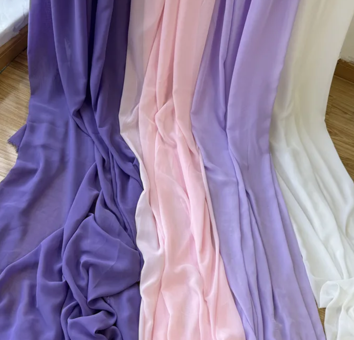 Chiffon: The Timeless Fabric for Abayas and Beyond