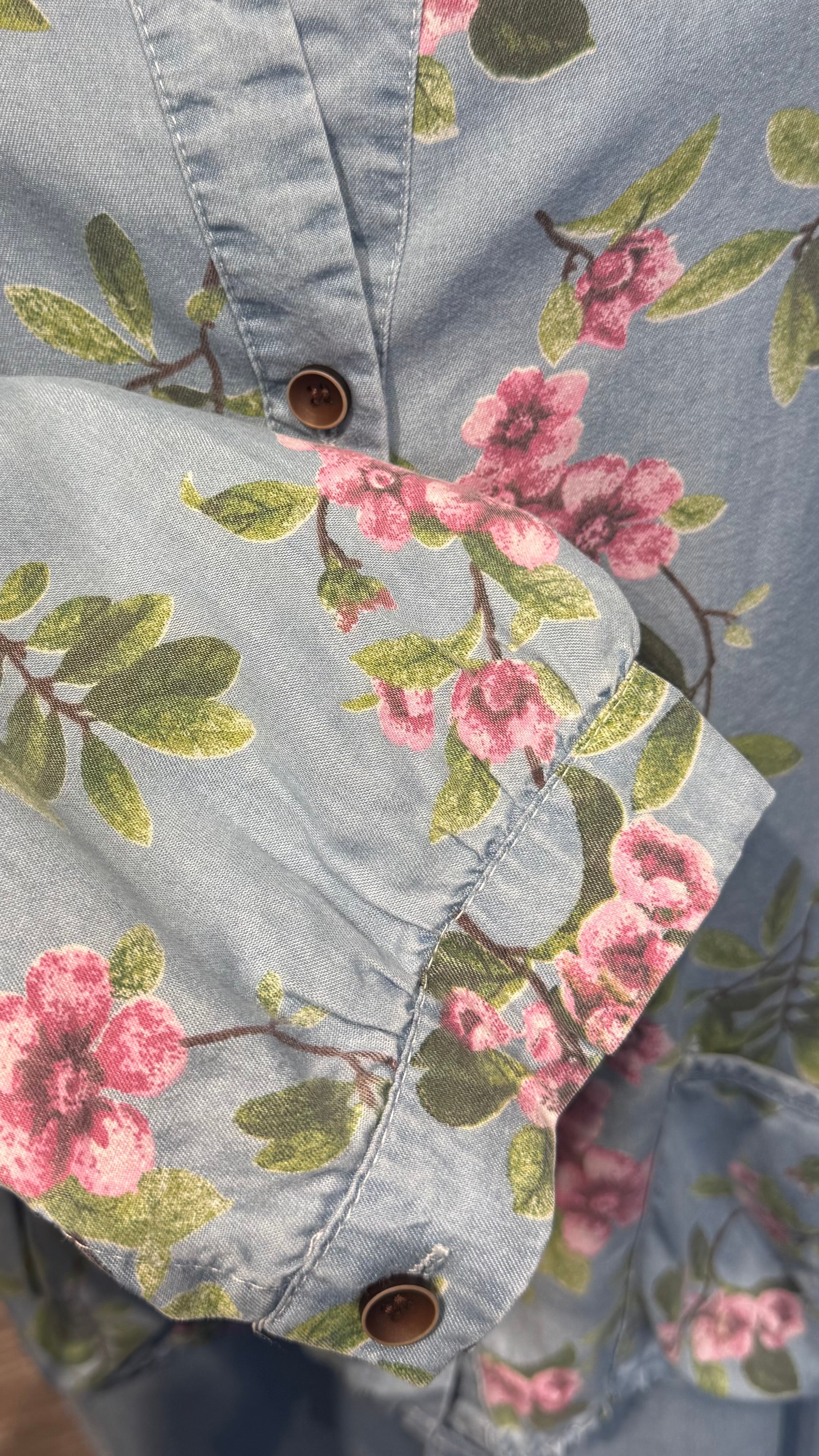 Denim 2-Piece Set –  Inner & Floral Blouse- light Blue