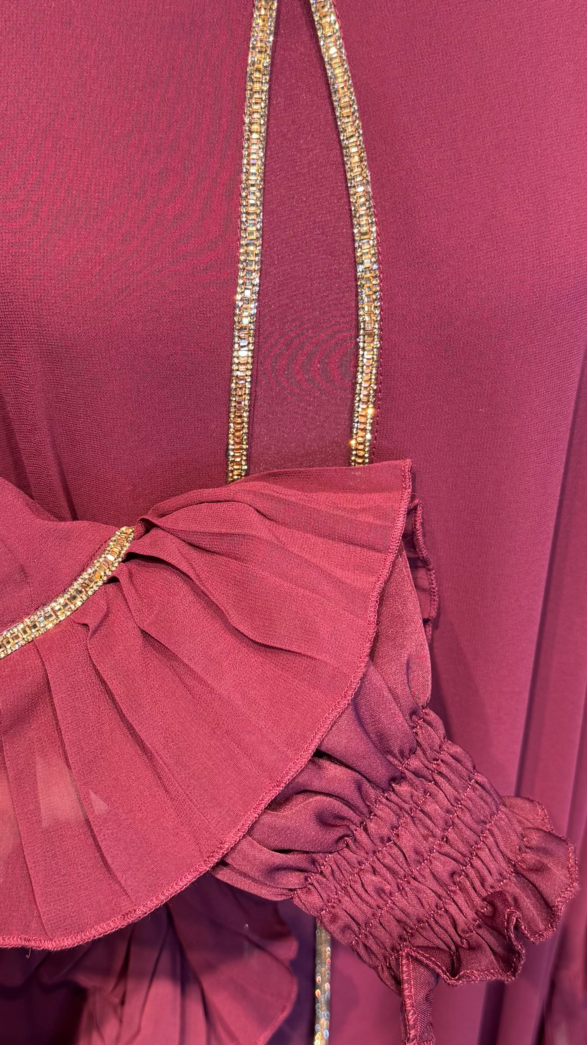 Farasha Pleated Sleeve 3 Pcs Set- Maroon