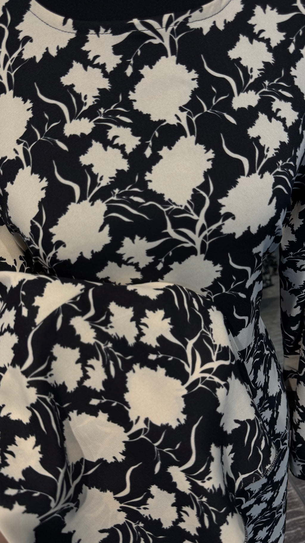 Chiffon Printed Abaya Dress with Chiffon Hijab – 2 Piece - Black & Beige