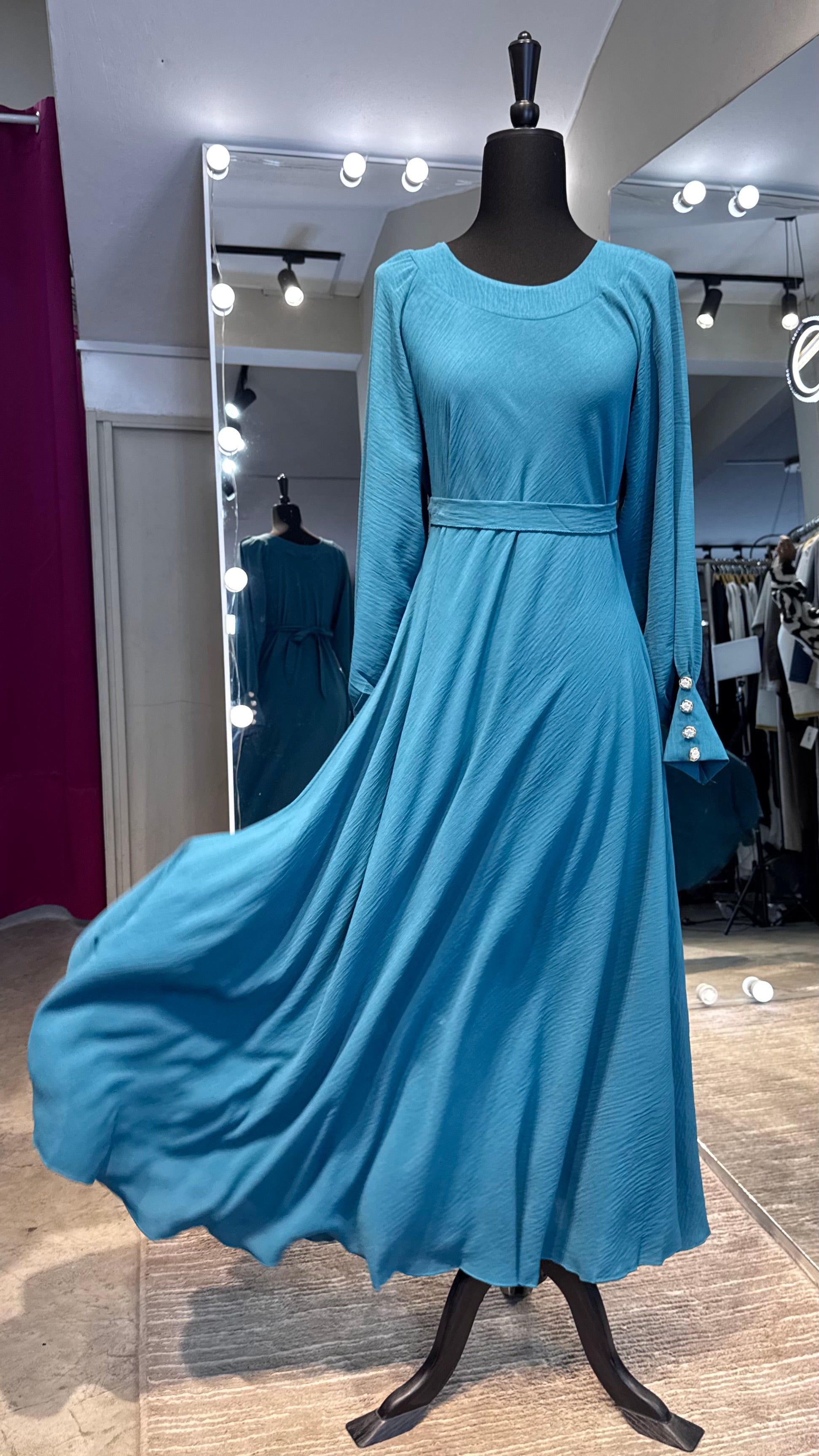 Umbrella Cut Abaya Button Sleeve- Teal