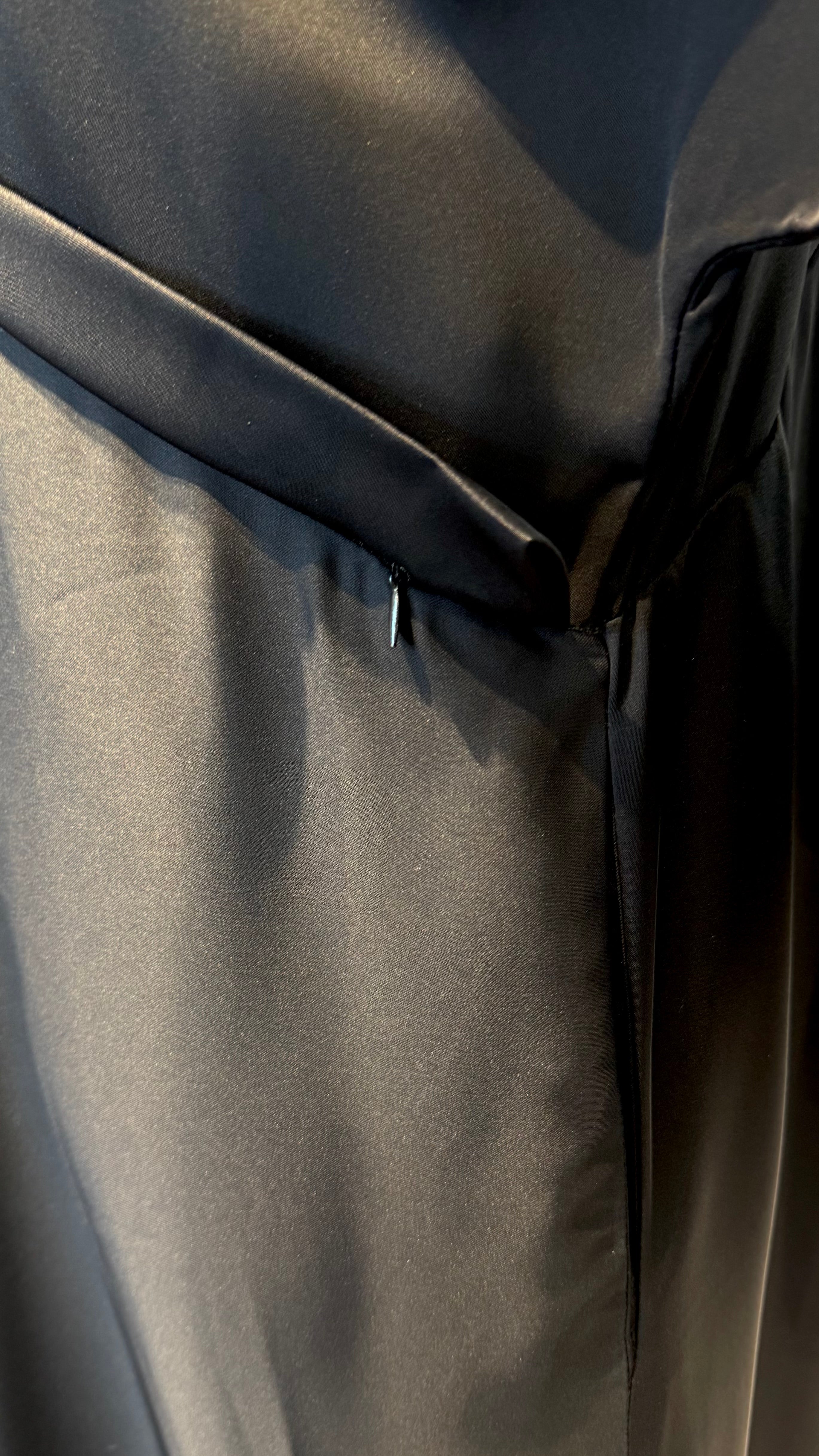 Zipper Umbrella Abaya- Black