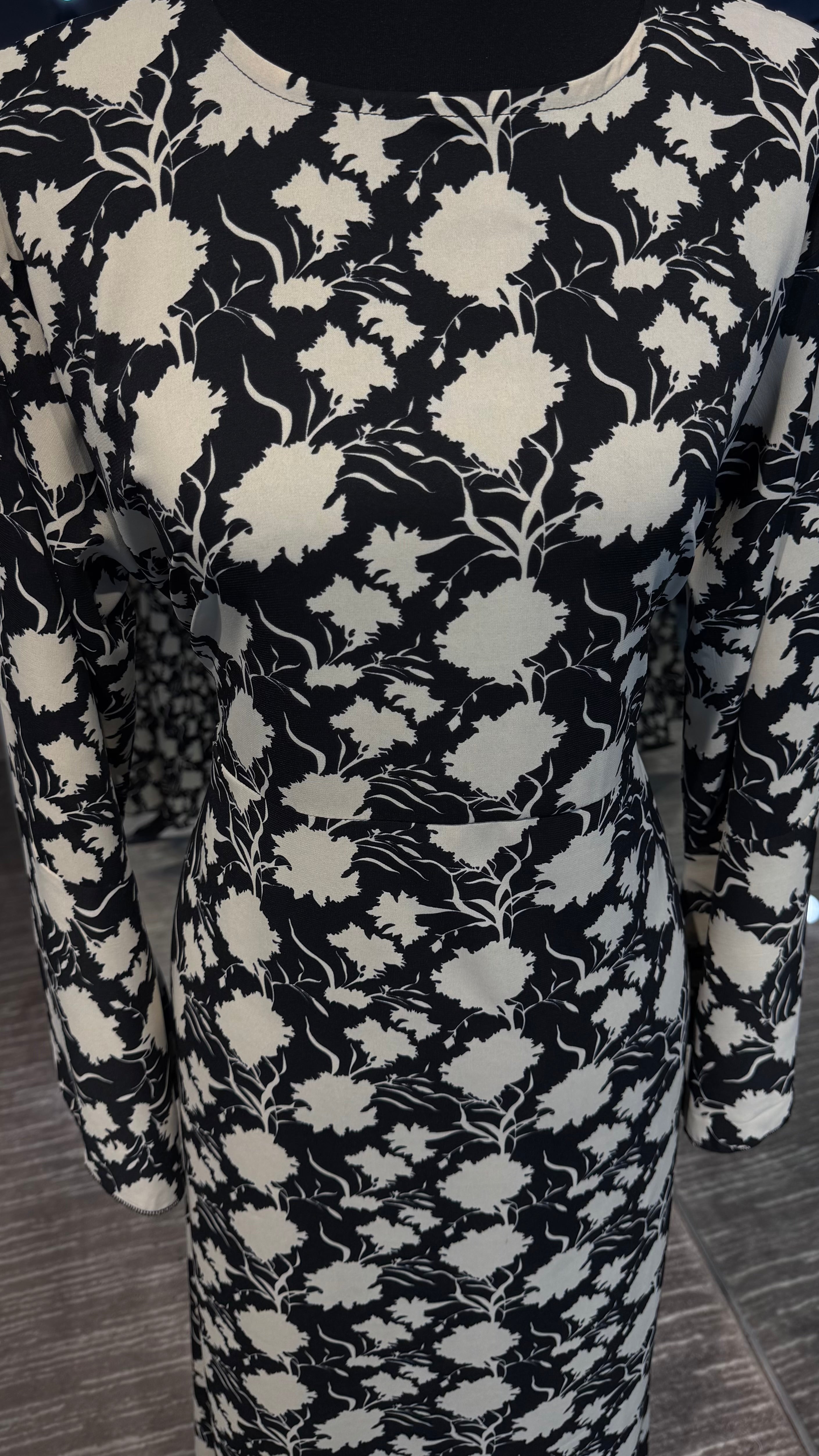 Chiffon Printed Abaya Dress with Chiffon Hijab – 2 Piece - Black & Beige
