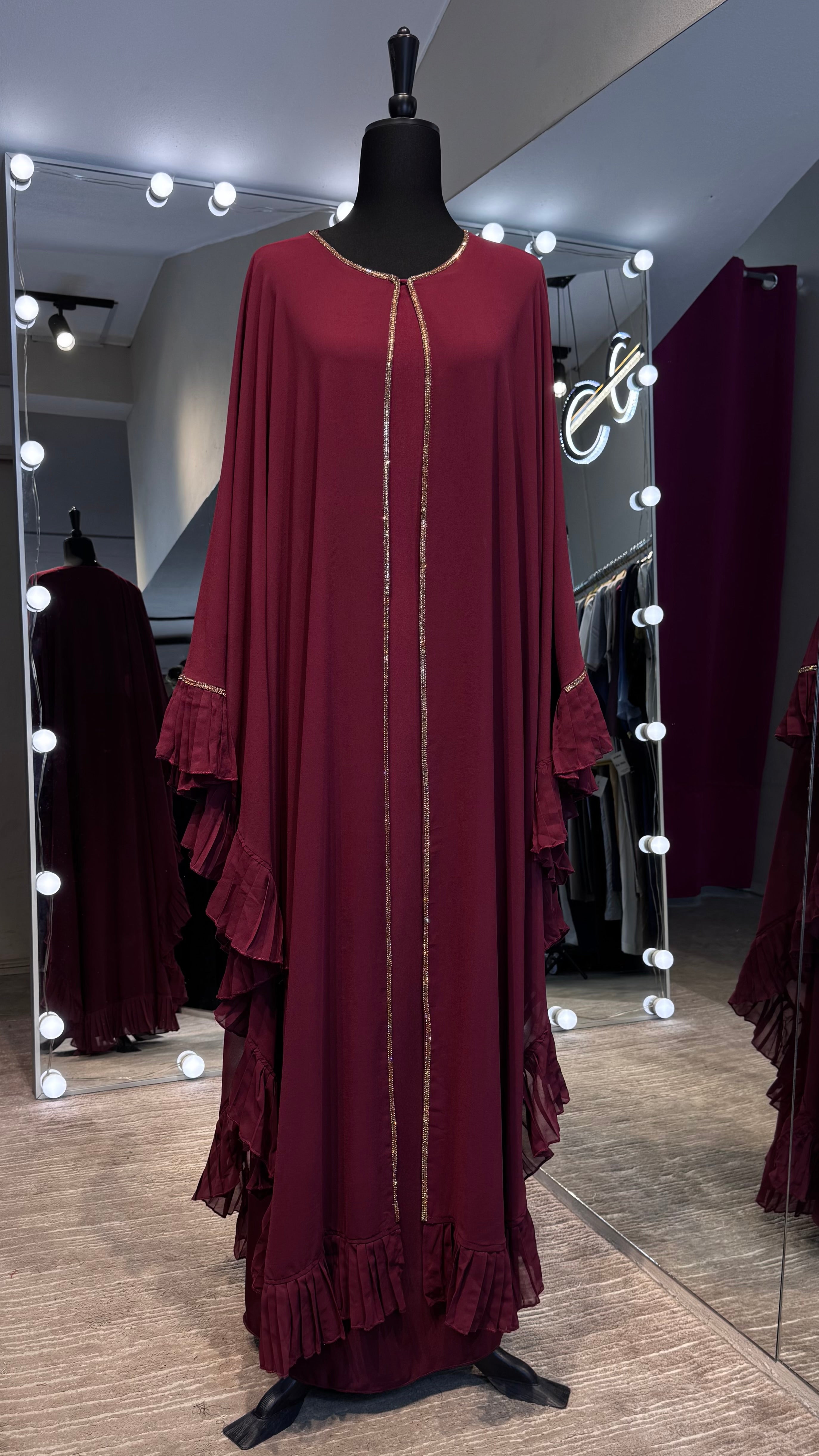 Farasha Pleated Sleeve 3 Pcs Set- Maroon