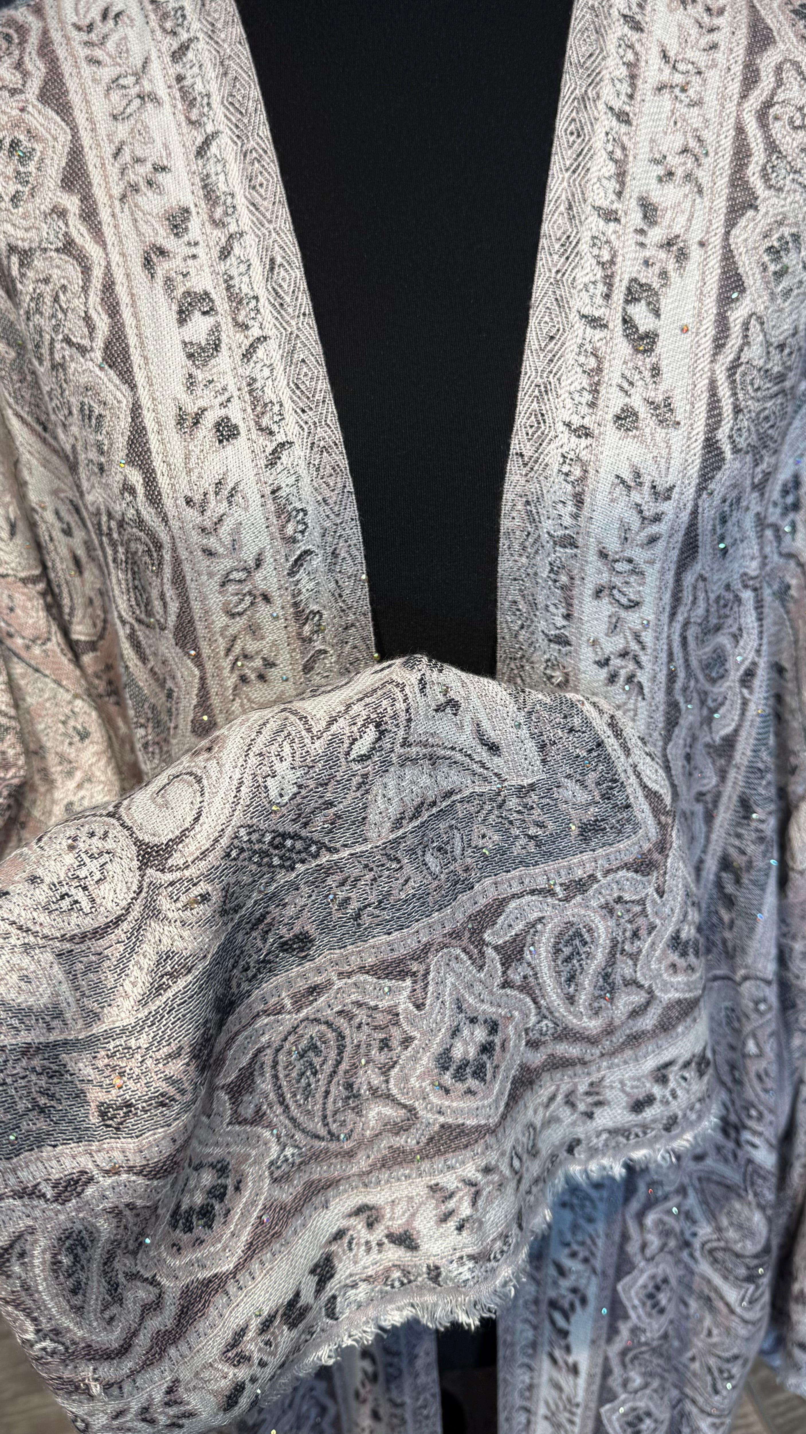 Pashmina Robe with Hijab – 2 Piece- Light pink & Gray