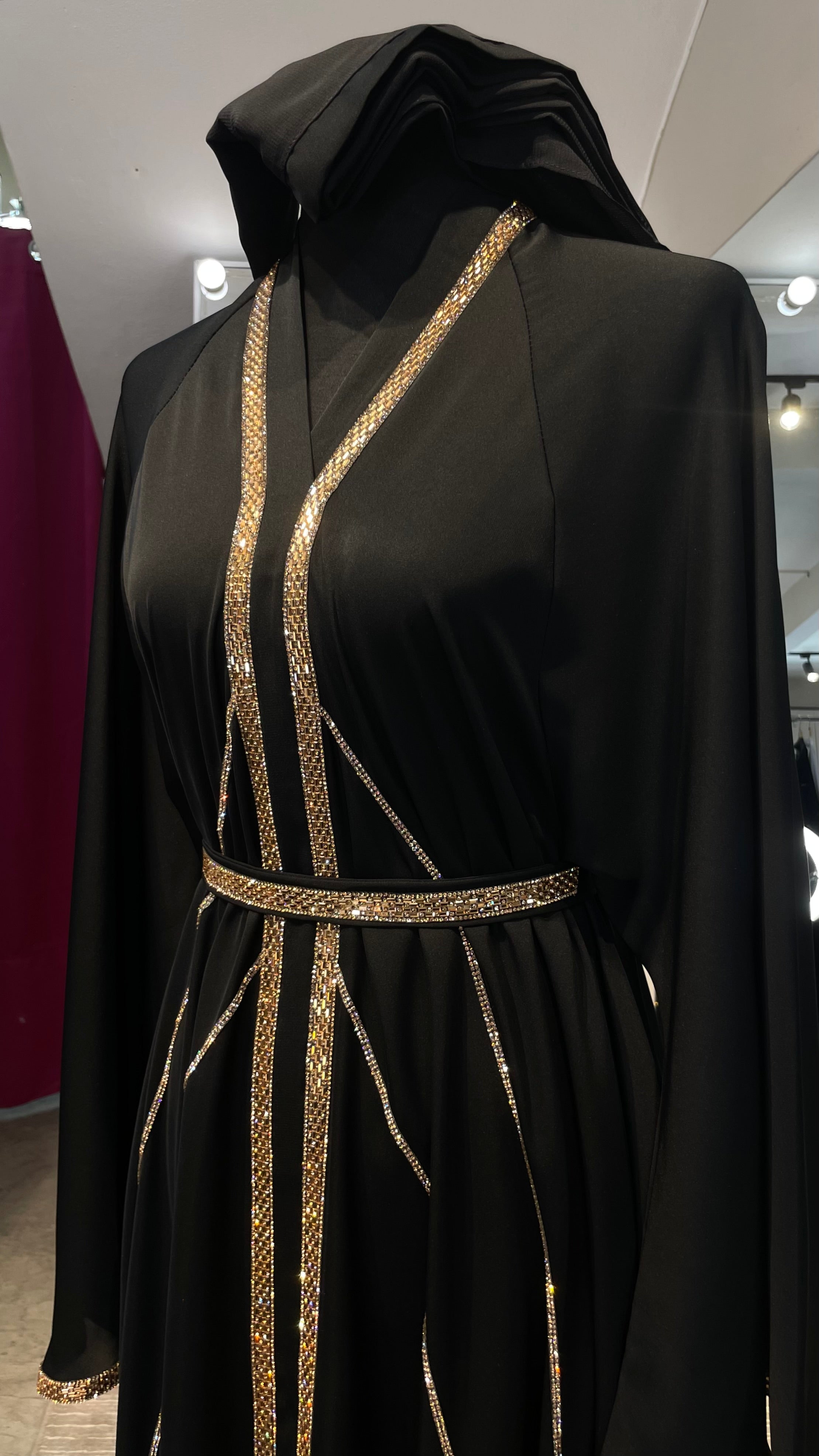 Black Elegant Umbrella-Cut Nida Abaya with Gold Stone Lining