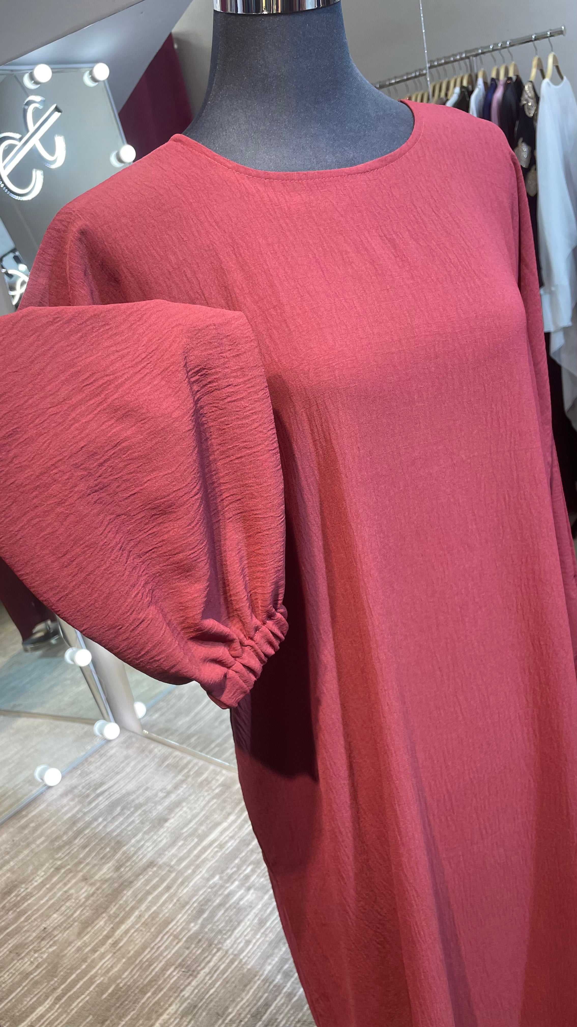 Maroon Color Casual Abaya Dress which can also  be used as Inner with side pocket.