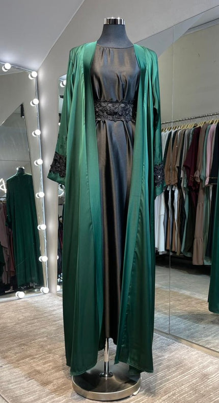 Elegant 4pcs set Premium Satin Abaya in Emerald Green