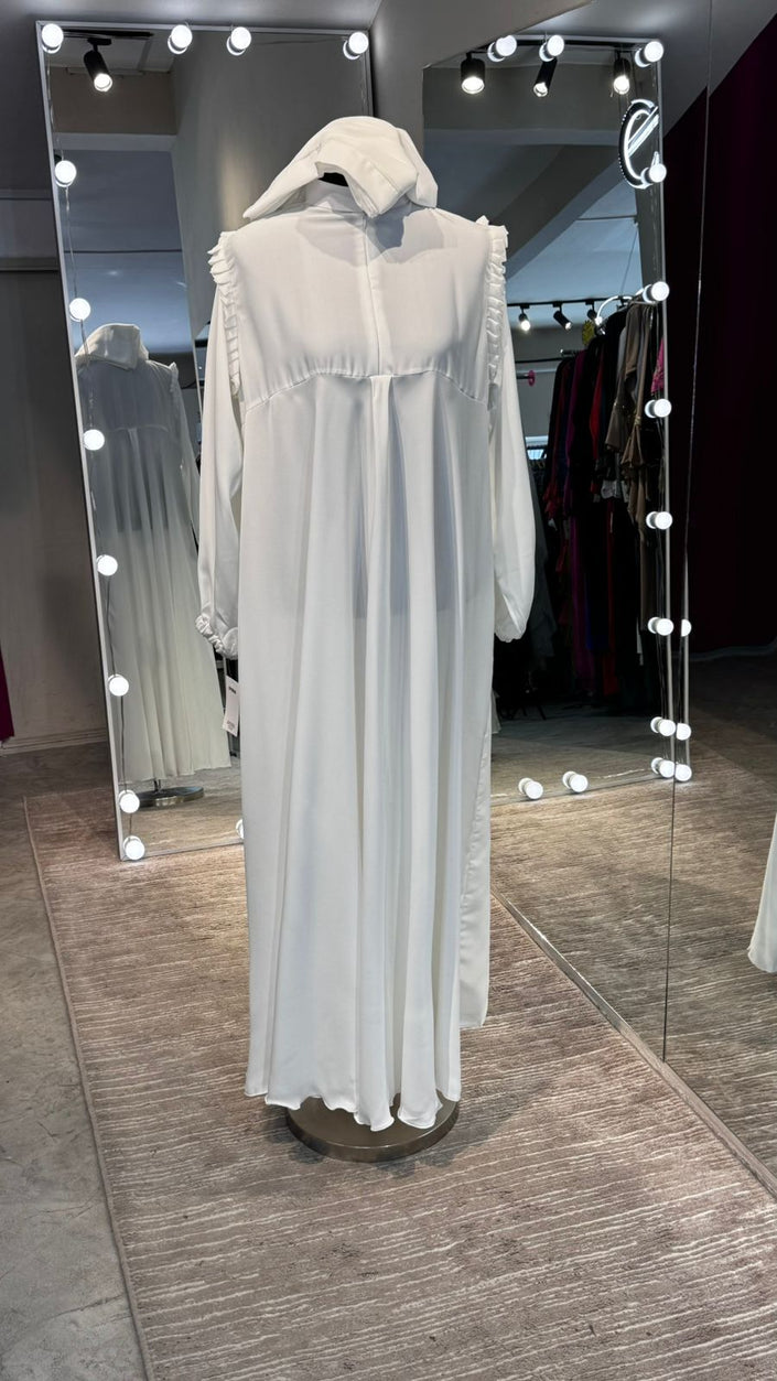 White umbrella Turtle neck with chiffon Flare shoulder.