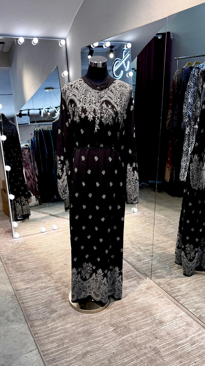 Black cotton dress with flower print