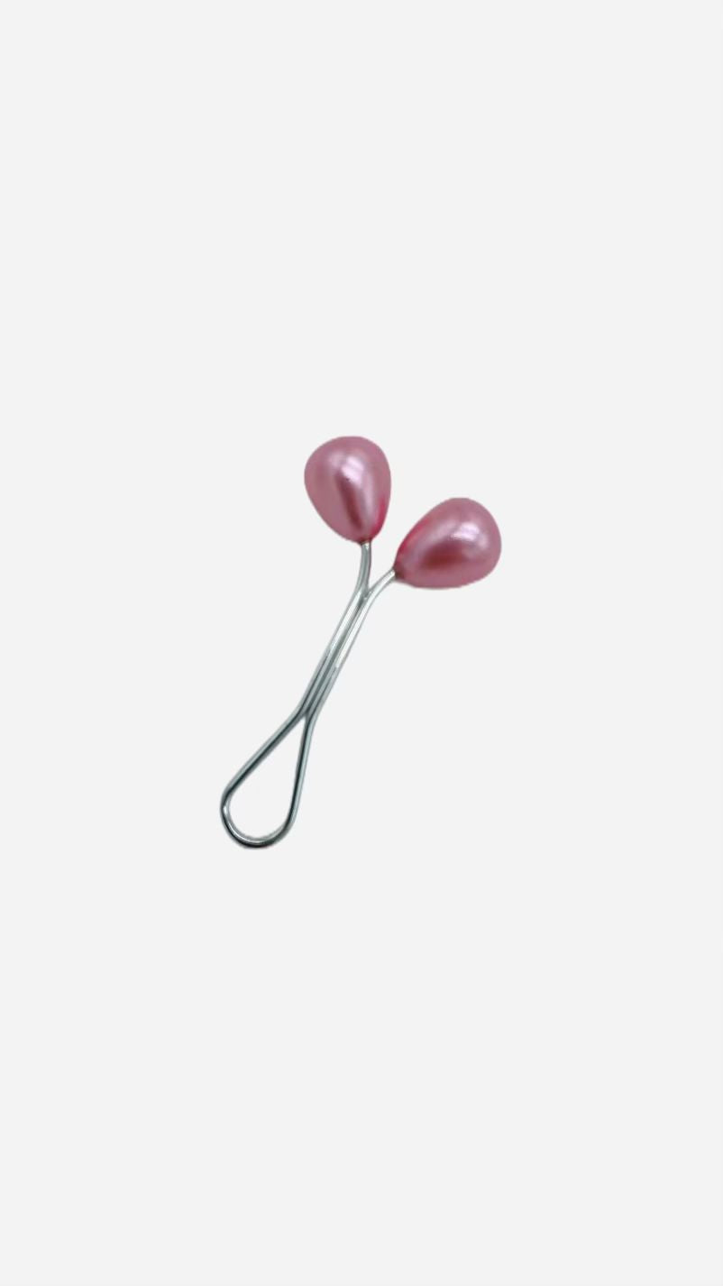 Drop Shape Twist Pearls Pin